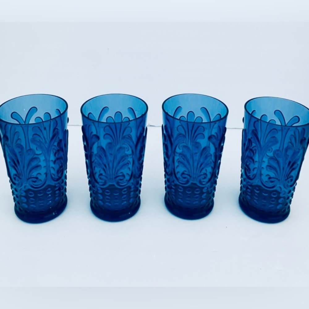 HD Designs Blue Tumbler 24 Oz Shatter Resistant  Set Of 4